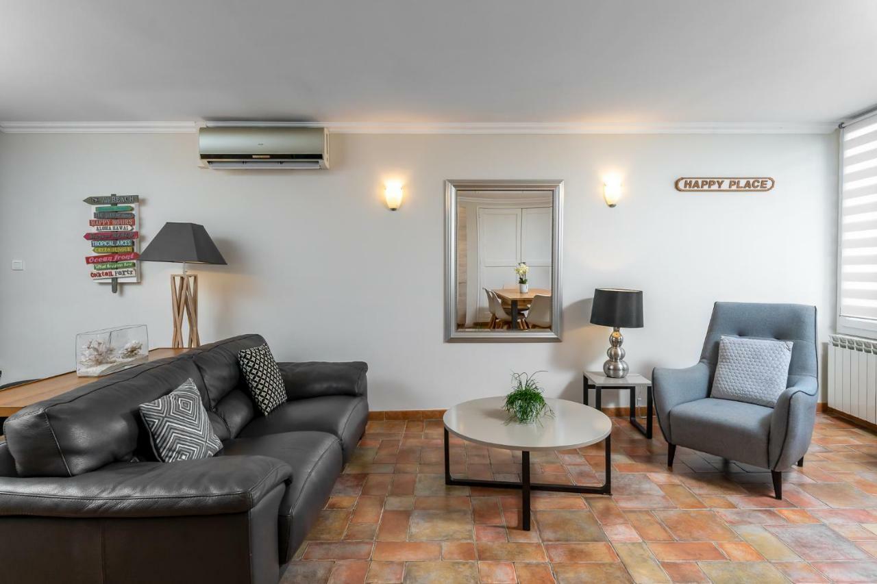 My Rima Apartment อองทีบส์ ภายนอก รูปภาพ
